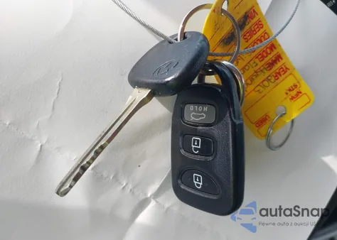 2013 Hyundai Elantra Gls из США, поврежденный, VIN 5NPDH4AE9DH286208